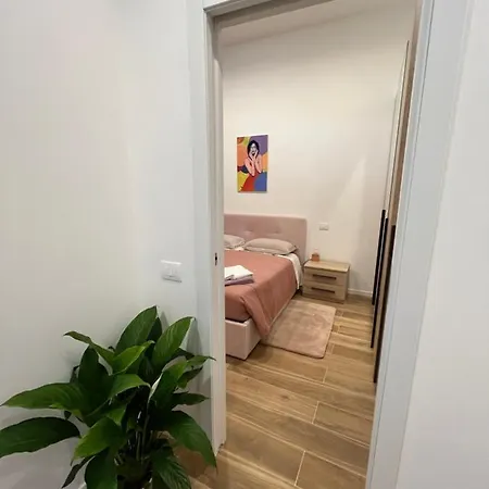 Loft Apartment *